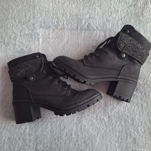 EUC Pop Yetta Black Combat Boots Size 11